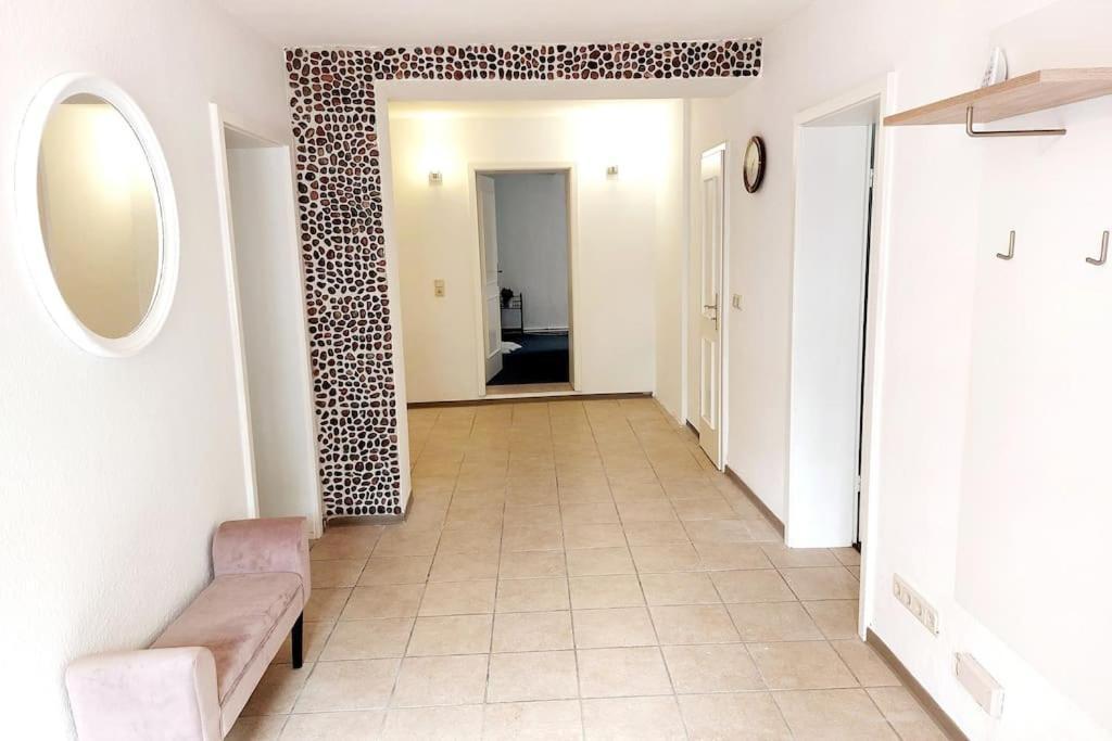 Zentrale Ferienwohnung - Direkt Am See Und Schloss Schwerin  Dış mekan fotoğraf
